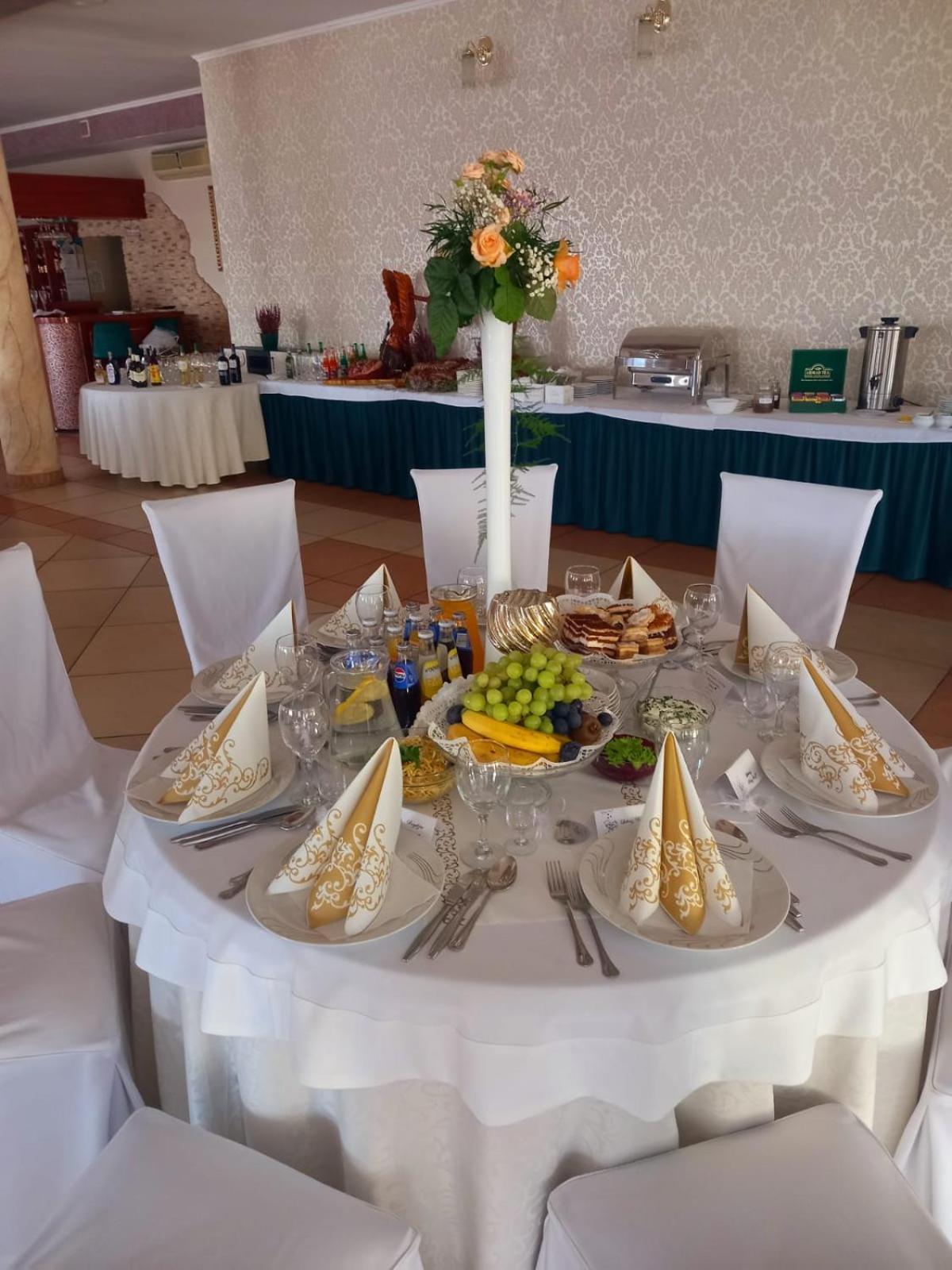 Hotel Magnat Głogów Małopolski Exteriér fotografie